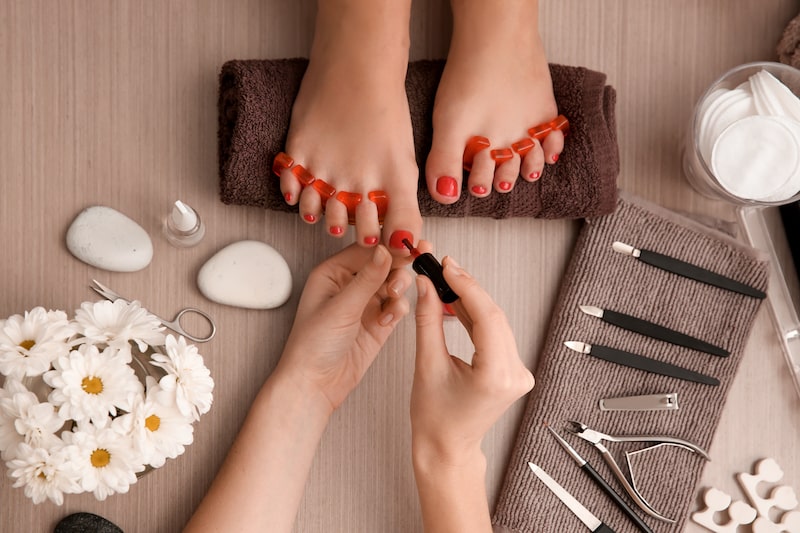 Manicure & Pedicure